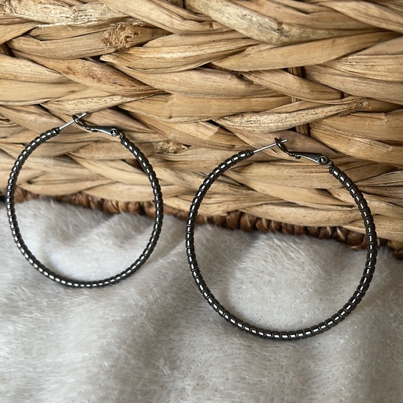 2” Hoop Graphite Gray Metal Earrings Diamond Cut Design - Picture 4 of 11